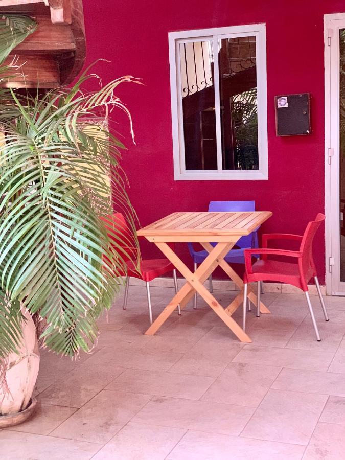 Hotel Chez Titi Saint-Louis Exteriér fotografie