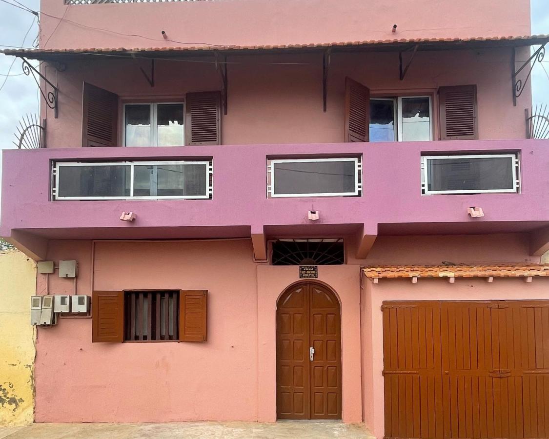 Hotel Chez Titi Saint-Louis Exteriér fotografie