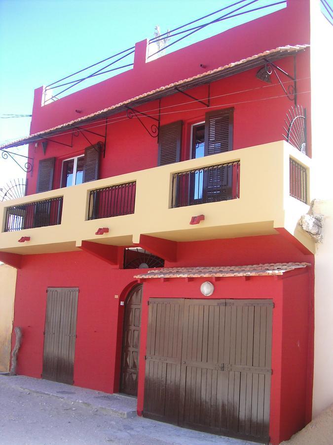 Hotel Chez Titi Saint-Louis Exteriér fotografie