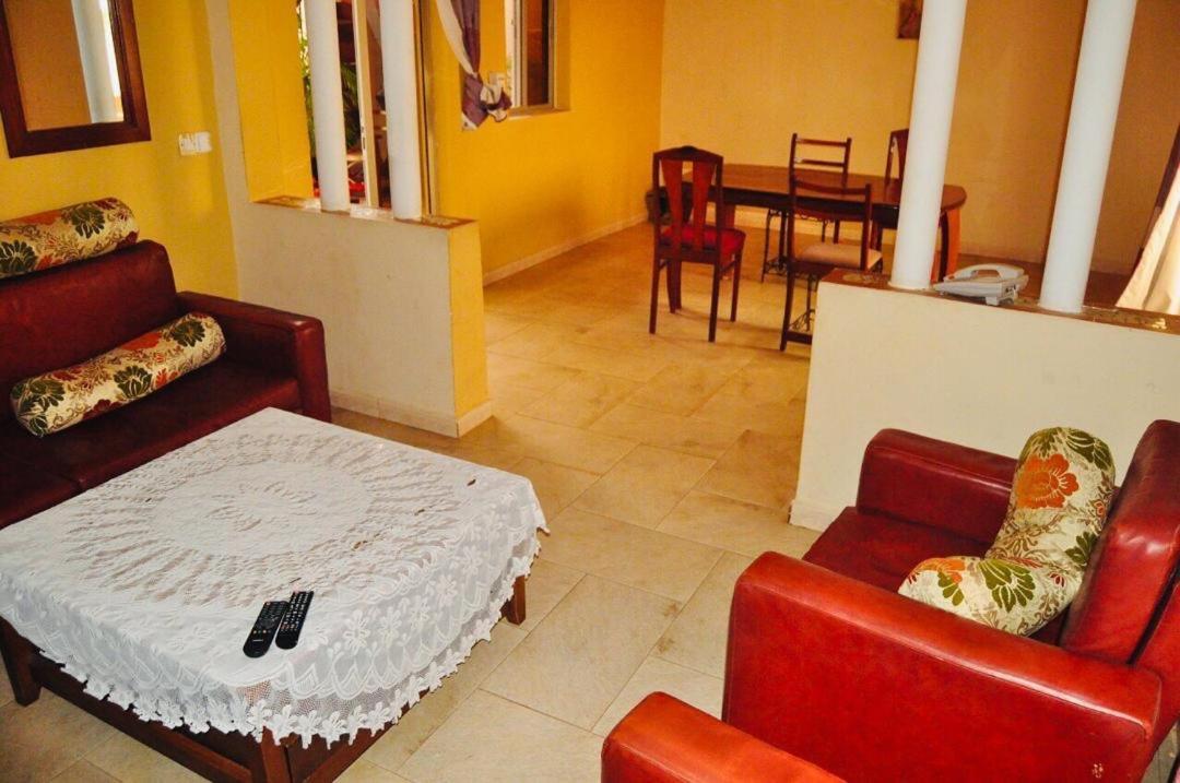 Hotel Chez Titi Saint-Louis Exteriér fotografie